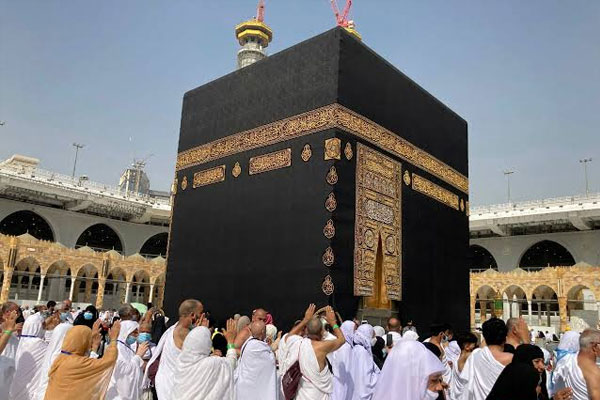 السعودية تباشر ضبط مخالفي أنظمة الحج