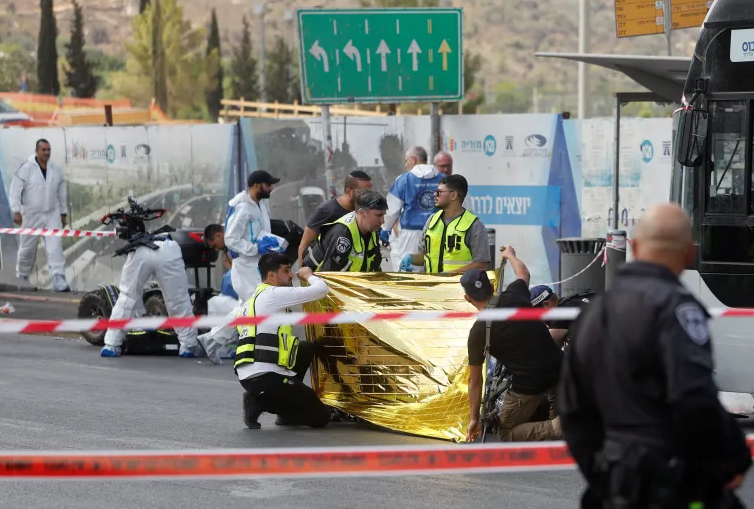 إسرائيل: مقتل 5 أشخاص وإصابة عدد آخر بإطلاق نار في القدس